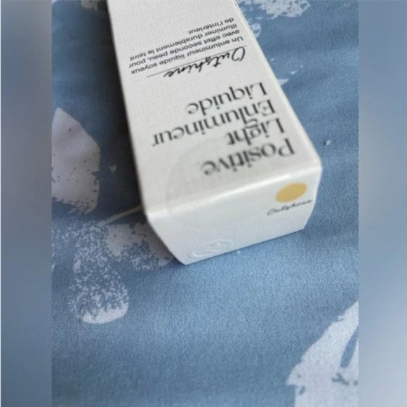 NWT Rare Beauty Positive Light Liquid Luminizer - Outshine - True Gold - Picture 4 of 4